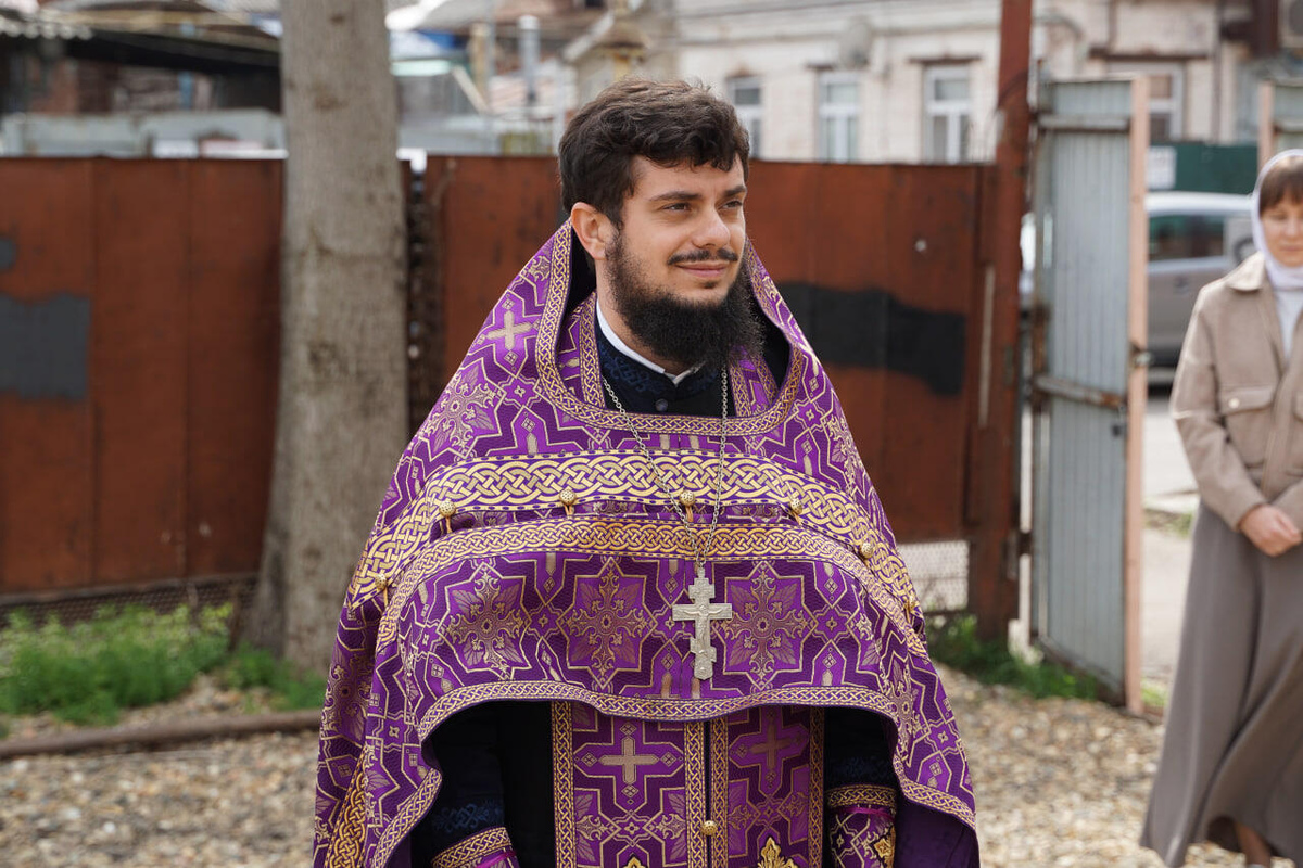 Молебен в пятое воскресенье Великого поста